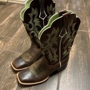 Women’s square toe Ariat boots.